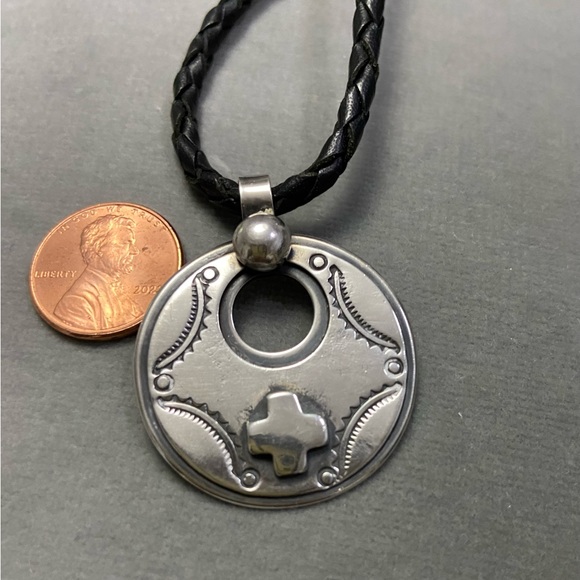 Dennis Hogan Southwestern Silver Necklace - Picture 4 of 4